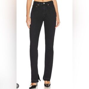 High Rise Skinny Boot
Washed Black